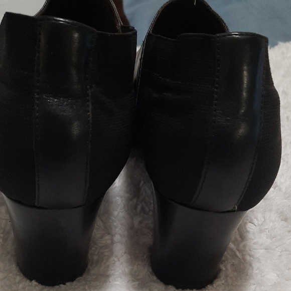 Brighton Black Embroidered Shoes - Picture 6 of 8